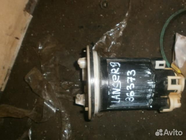 Топливный насос Mitsubishi Lancer 9