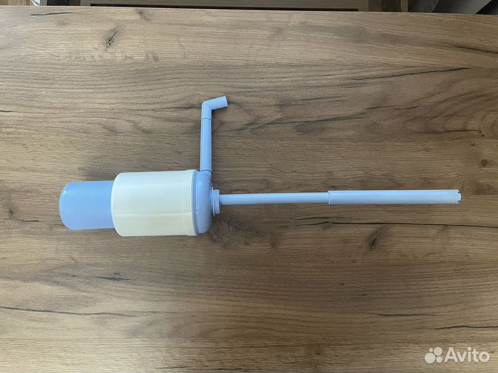 Помпа для воды ручная