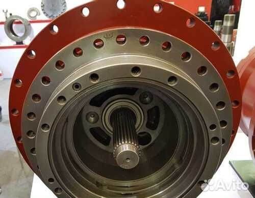 Редуктор хода без мотора JCB 220