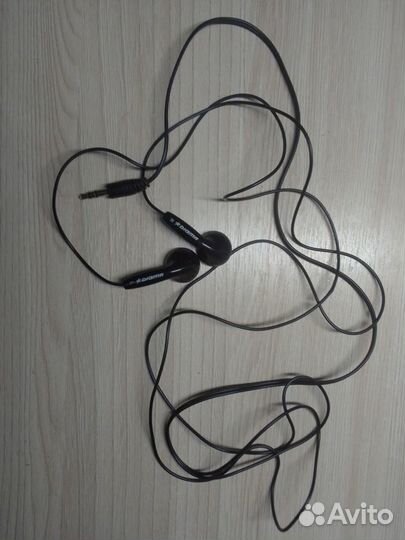 Наушники