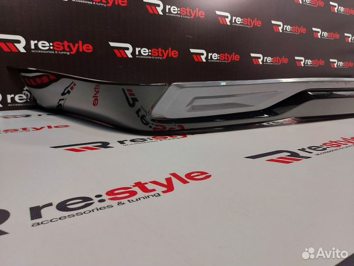 Губа задняя Toyota Land Cruiser 200 3м T1706