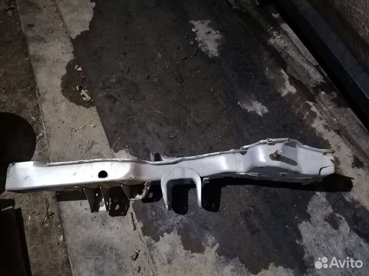 Лонжерон mitsubishi outlander 1 поколения