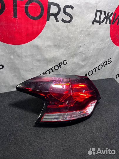 Левый фонарь задний Citroen DS4