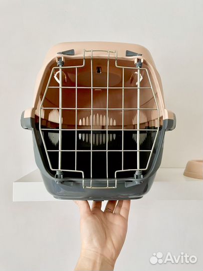 Переноска, миски, когтерез, расческа