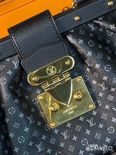 Сумка Louis Vuitton