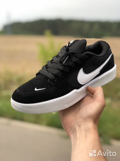 Кроссовки nike