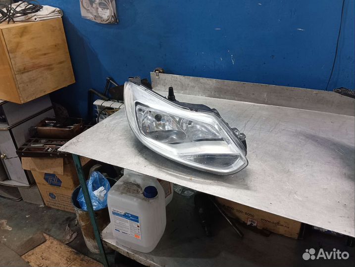 Фары Ford focus 3