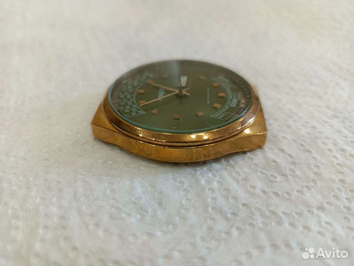 Часы механические СССР