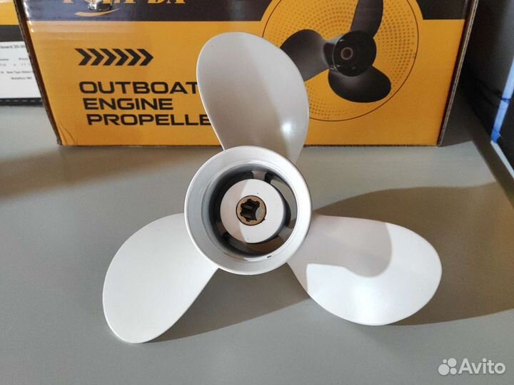 Гребной винт Yamaha 6-8, шаг 9,5