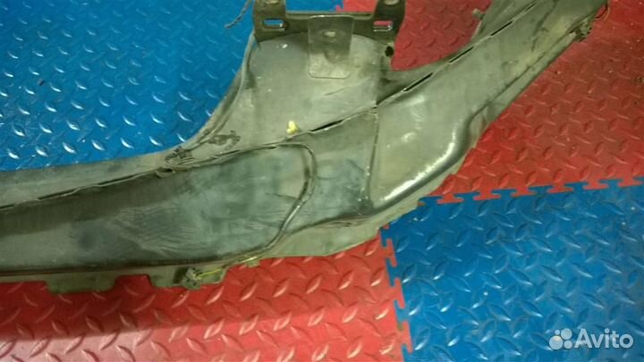 Усилитель переднего бампера BMW X5 E53