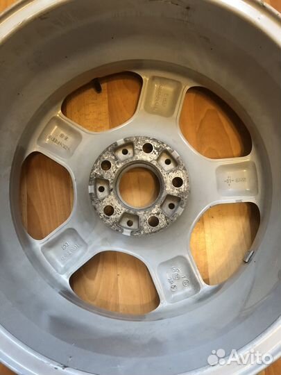 Диск 17 дюймов BMW X5