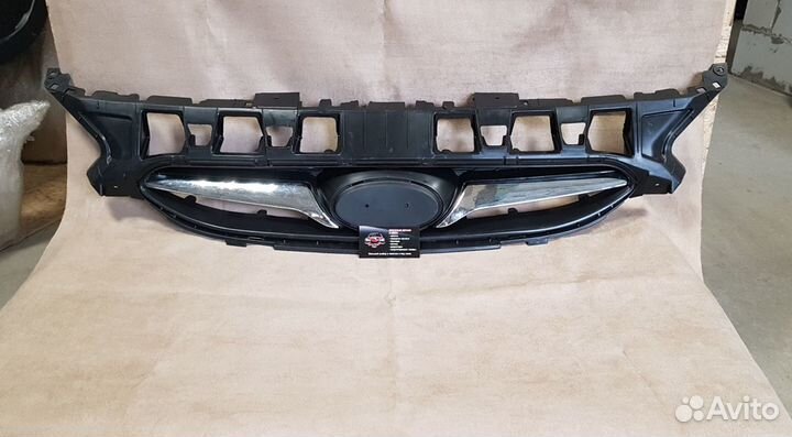 Решетка радиатора Hyundai Solaris 2010-2014 г. в