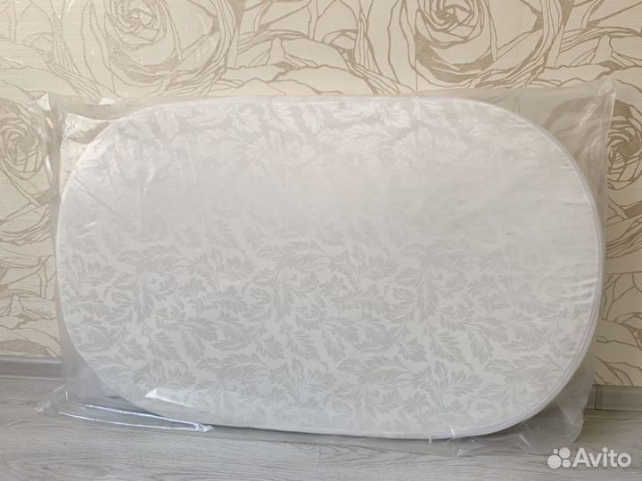 Ортопедический овальный матрас в детскую кроватку