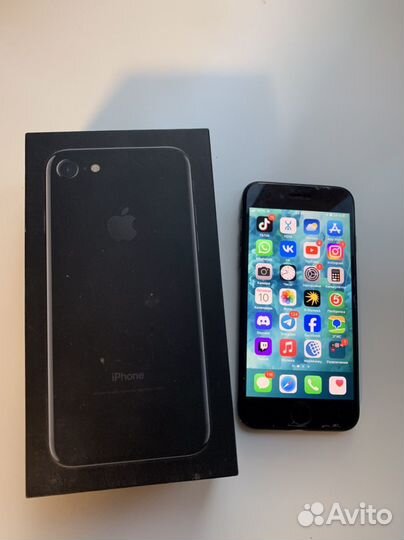 iPhone 7, 128 ГБ