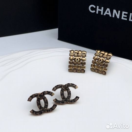 Серьги Chanel