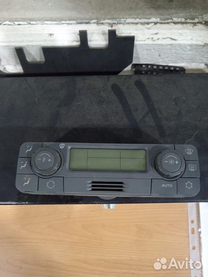 Продам блок климат контроля на газ 31105