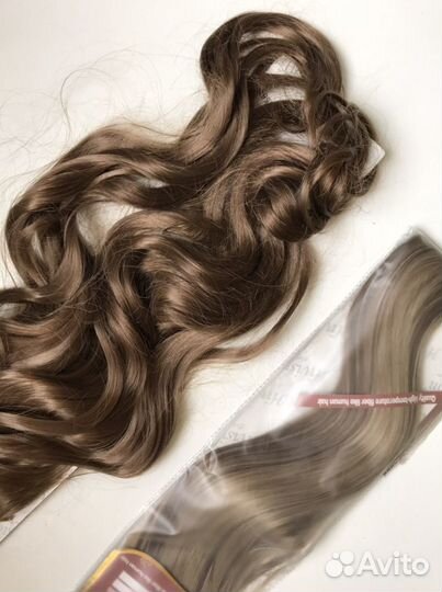 Волосы на заколках