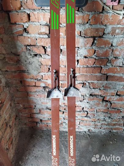 Лыжи беговые деревянные