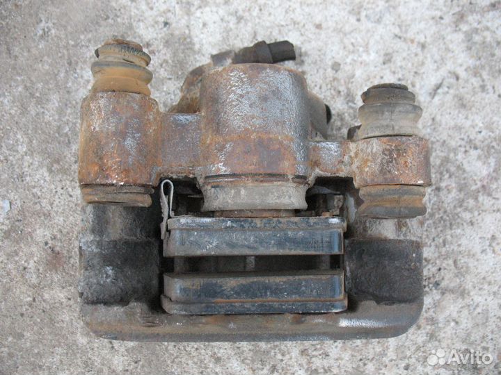 Задний суппорт Chery Tiggo T11