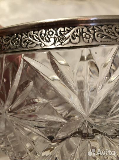 Вазы конфетницы и стаканы чехия