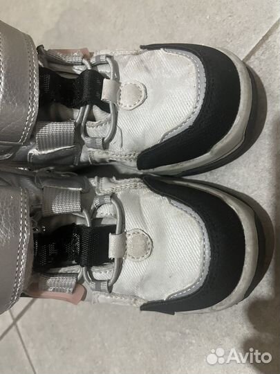 Ботинки для девочки