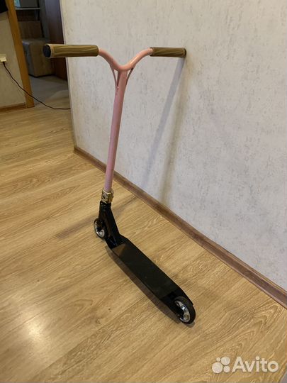 Трюковой самокат (кастом)