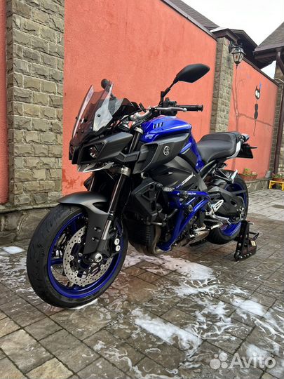 Yamaha MT-10