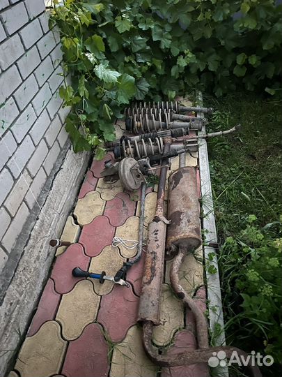 Стойки и прочее