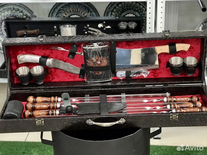 Подарочный набор шампуров в кейсе