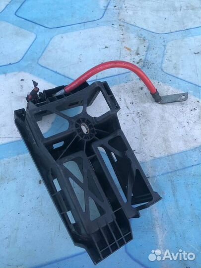 Корпус блока предохранителей 1534964