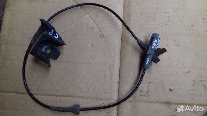 Датчик ABS передний правый Citroen C4 2011