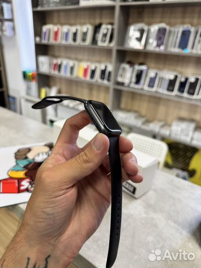 Apple Watch Series 4 44mm. Space. Состояние Новых