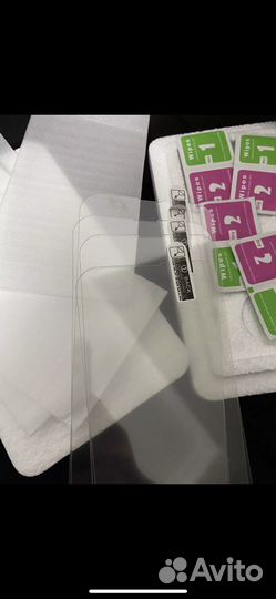 Защитное стекло на iPhone 12 про и 13 про