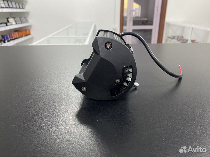 Светодиодный фонарь (прожектор) LED