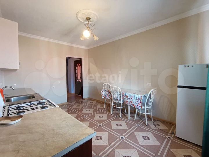 4-к. квартира, 102 м², 4/5 эт.