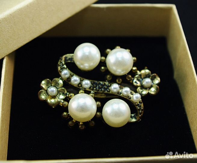 Винтажная брошь Чехословакия 80гг