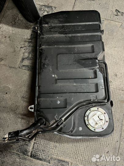 Бензобак на шеви ниву 2123