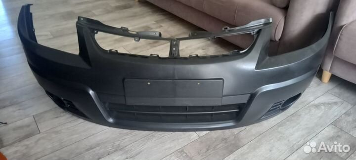 Бампер передний Suzuki SX4