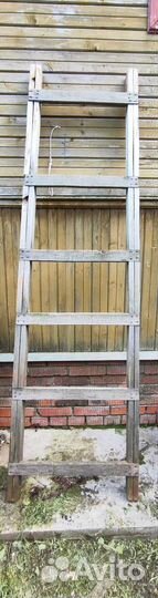 Лестница приставная деревянная