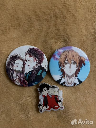 Аниме значки