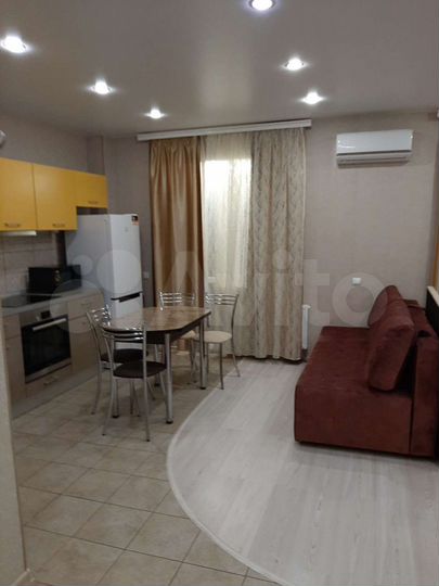 2-к. квартира, 42 м², 4/15 эт.