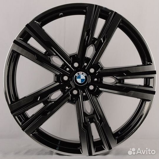 Диски на BMW r21 5x112 ET24 D66.6