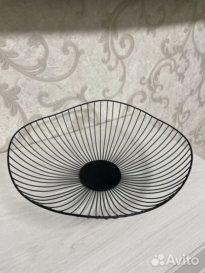 Фруктовница металлическая