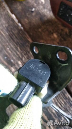 Датчик корректора фар передний Mitsubishi