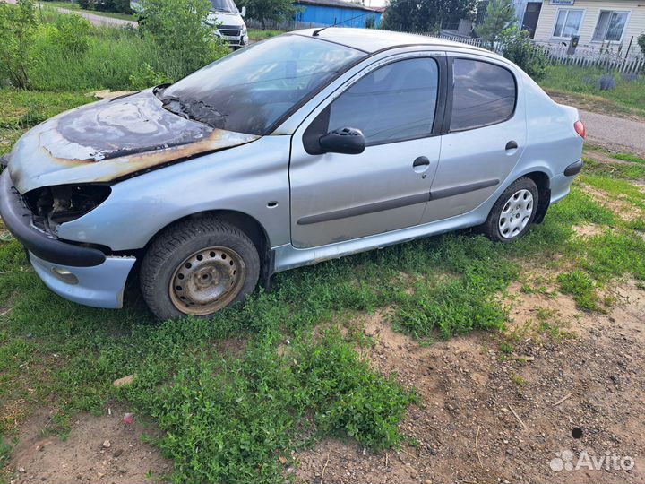 Двери и многое другое на peugeot 206
