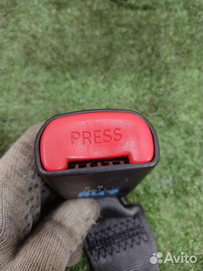 Замок ремня безопасности задний правый Opel Antar