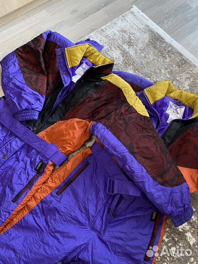 Горнолыжный комбинезон