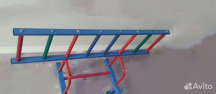 Детская шведская стенка с рукоходом