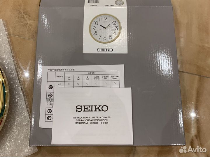 Seiko настенные часы новые