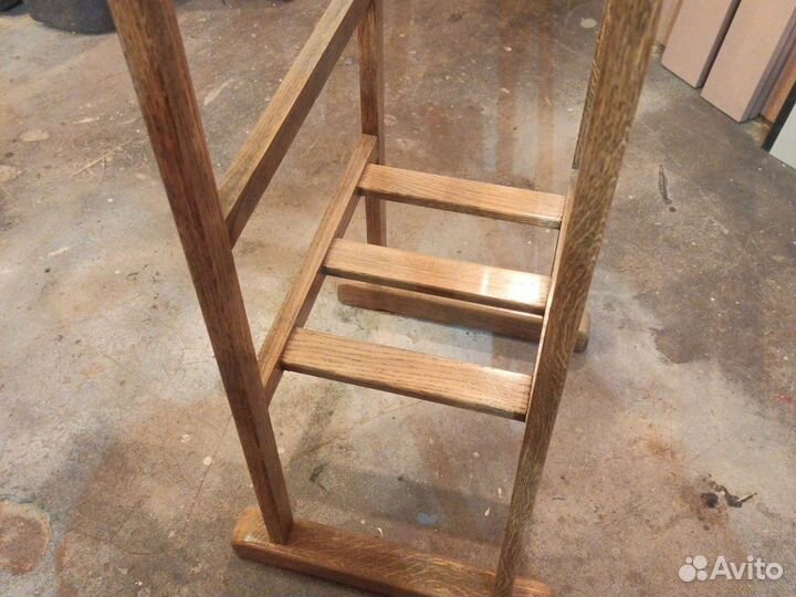 Вешалка для костюма